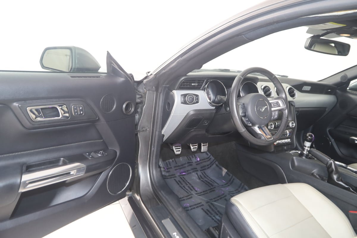 Used 2015 Ford Mustang Premium w/ Equipment Group 201A RWD image 39