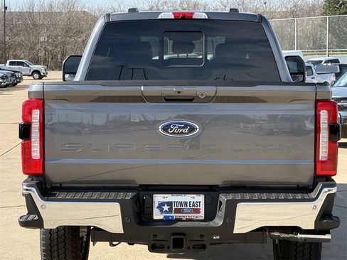 New 2026 Ford F250 Lariat w/ Chrome Package image 28