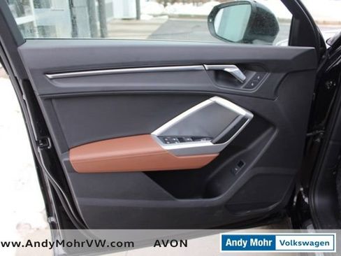 Used 2020 Audi Q3 2.0T Premium w/ Convenience Package image 22