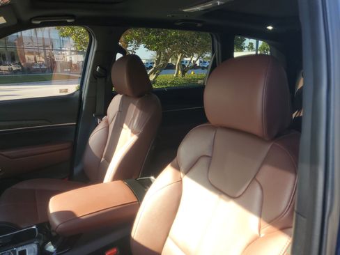 Used 2023 Kia Telluride SX image 22