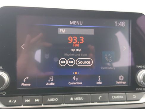 Used 2024 Nissan Altima 2.5 SV image 22