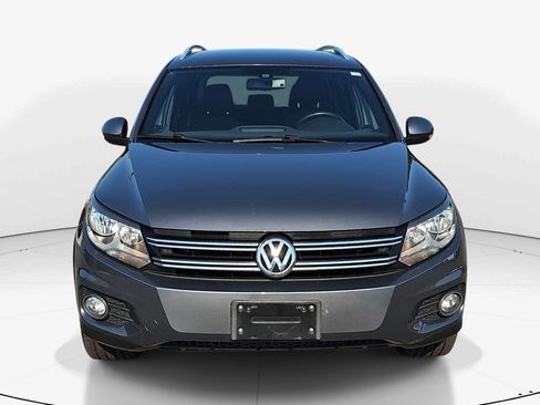 Used 2016 Volkswagen Tiguan R-Line AWD/4WD image 12