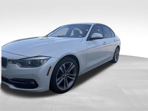 Used 2016 BMW 328i xDrive Sedan AWD/4WD image 2