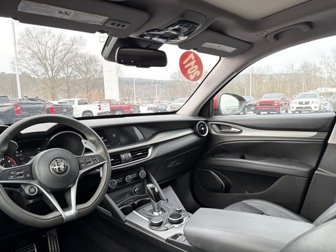 Used 2018 Alfa Romeo Stelvio Sport w/ Quick Order Package 22J Sport image 14