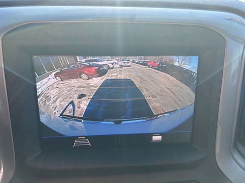 Used 2022 GMC Sierra 3500 Pro w/ Convenience Package image 20