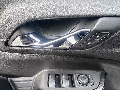 Used 2019 GMC Acadia SLT image 10