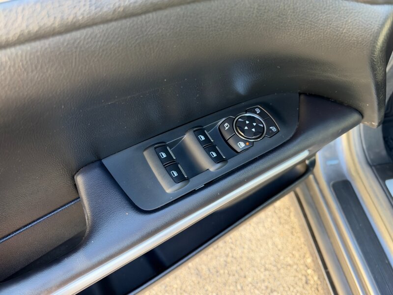 Used 2016 Lincoln MKZ w/ Equipment Group 300A Reserve FWD image 16