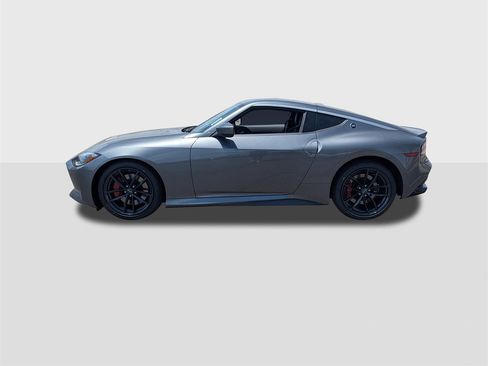 New 2025 Nissan Z Performance w/ Floor Mat Package image 2
