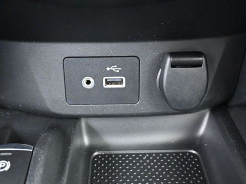 Used 2019 Nissan Rogue SL w/ Premium Package image 26