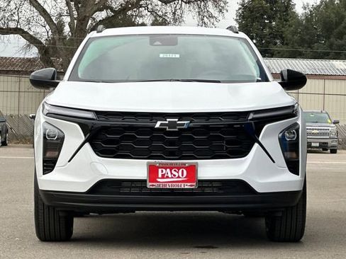 New 2026 Chevrolet Trax LT w/ Midnight Edition image 12