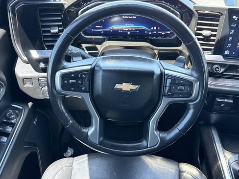 Used 2023 Chevrolet Silverado 1500 LTZ w/ Technology Package AWD/4WD image 27