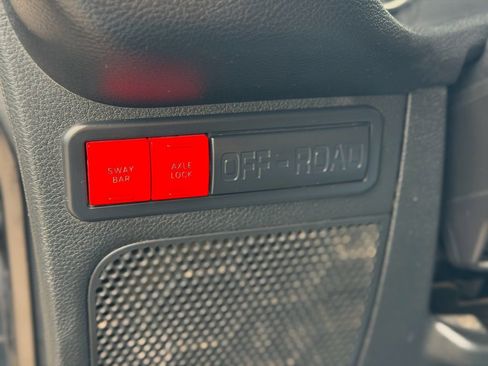 Used 2016 Jeep Wrangler Rubicon AWD/4WD image 19