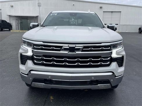 Certified 2024 Chevrolet Silverado 1500 LTZ w/ LTZ Premium Package image 7