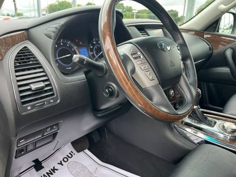 Used 2016 INFINITI QX80 4WD w/ Driver's Assistance Package image 11