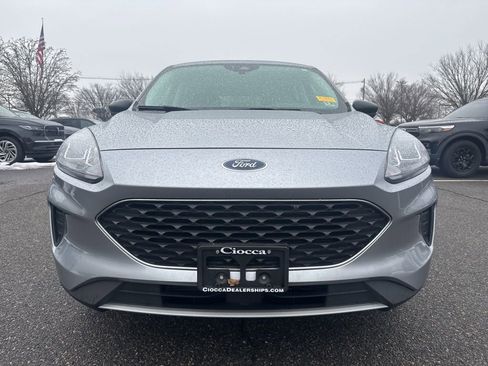 Used 2022 Ford Escape SE w/ Convenience Package image 3