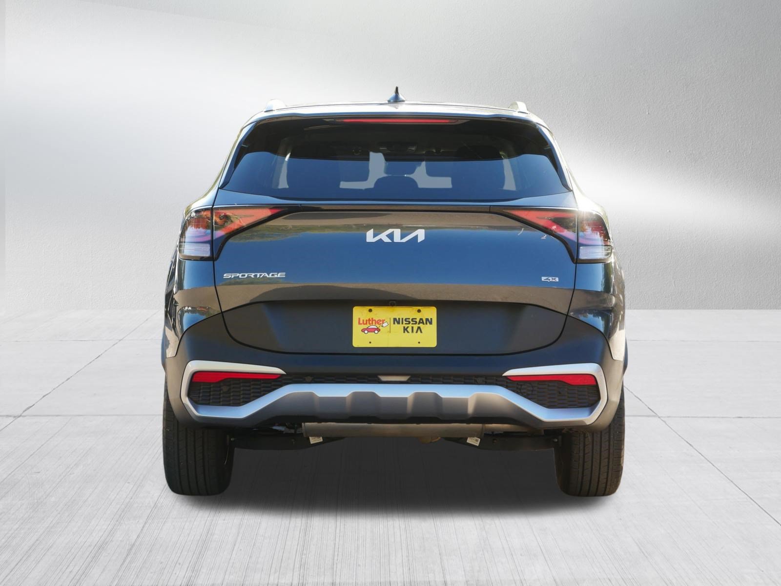 Certified 2024 Kia Sportage EX AWD/4WD image 6