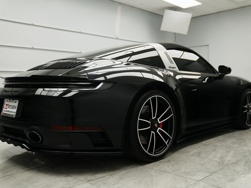 Used 2022 Porsche 911 Targa 4 GTS image 7