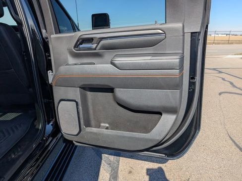 Used 2024 GMC Sierra 2500 AT4 w/ AT4 Premium Plus Package image 8