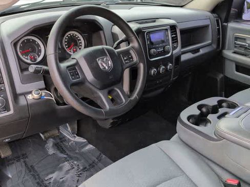 Used 2014 RAM 1500 Express RWD image 10