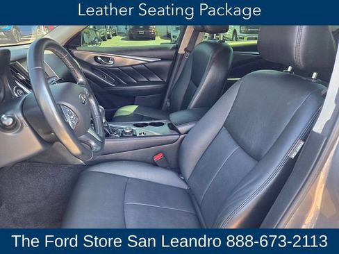 Used 2017 INFINITI Q50 2.0t w/ Moonroof Package RWD image 12