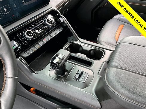 Used 2024 GMC Sierra 1500 AT4 w/ Technology Package image 15