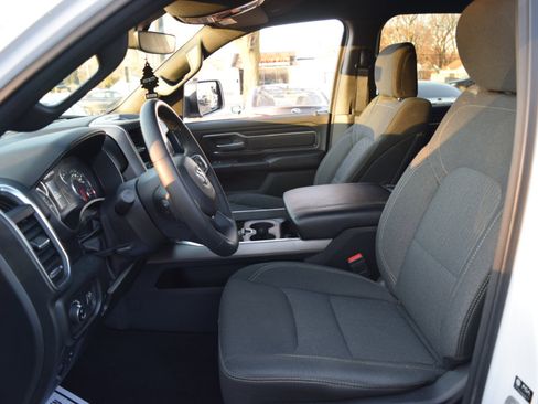 Used 2025 RAM 1500 Big Horn image 13