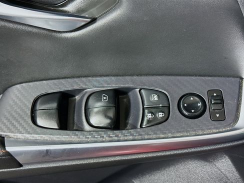 Used 2024 Nissan Sentra SR w/ Trunk Package image 24