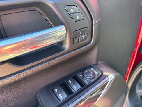 Certified 2020 Chevrolet Silverado 1500 LTZ w/ LTZ Convenience Package AWD/4WD image 18