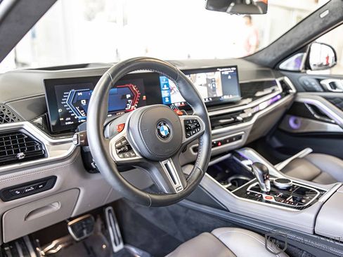 Used 2025 BMW X6 M Competition w/ Executive Package image 21