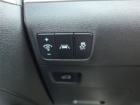 Used 2022 Kia K5 GT-Line w/ GT-Line Awd Premium Package image 16