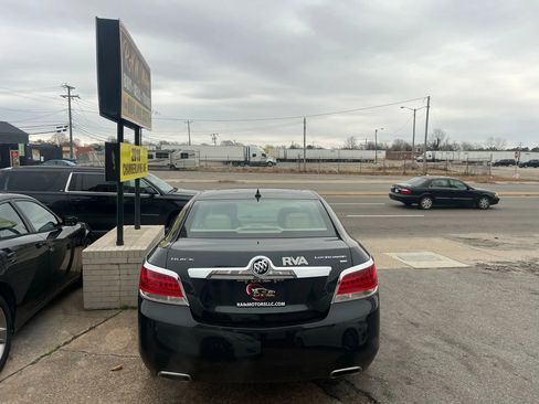 Used 2010 Buick LaCrosse CXS w/ Touring Package image 10