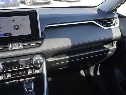 Used 2023 Toyota RAV4 XLE Premium AWD/4WD image 34