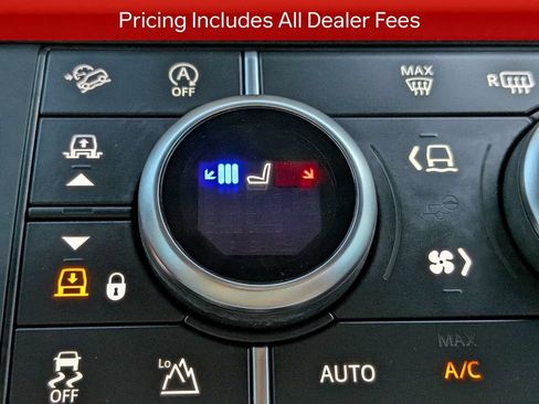 Used 2025 Land Rover Defender 110 X-Dynamic SE AWD/4WD image 25