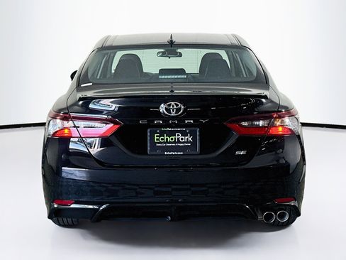 Used 2024 Toyota Camry SE FWD image 7