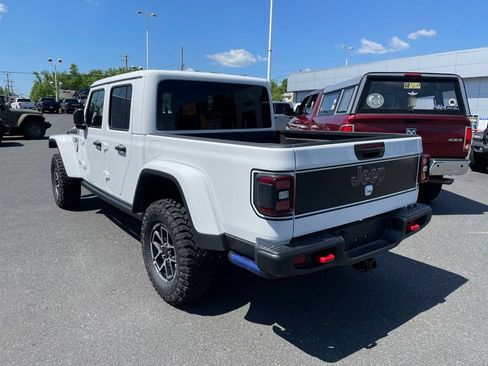 New 2026 Jeep Gladiator Sport AWD/4WD image 6