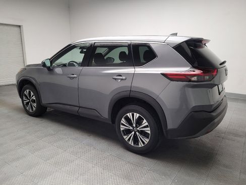 Used 2021 Nissan Rogue SV FWD image 3