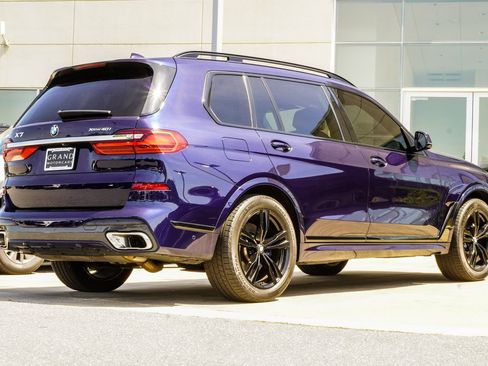 Used 2020 BMW X7 xDrive40i w/ M Sport Package AWD/4WD image 12