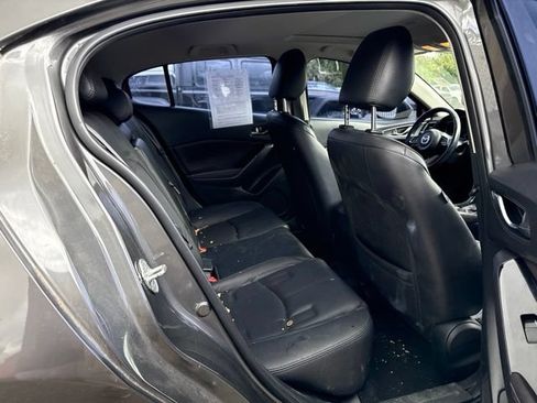 Used 2018 MAZDA MAZDA3 Grand Touring FWD image 7