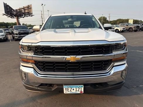 Used 2018 Chevrolet Silverado 1500 LT w/ All Star Edition AWD/4WD image 2