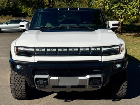 Used 2025 GMC Hummer EV 2X w/ Extreme Off-Road Package image 5