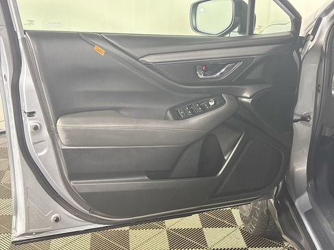 Used 2022 Subaru Outback Wilderness image 10