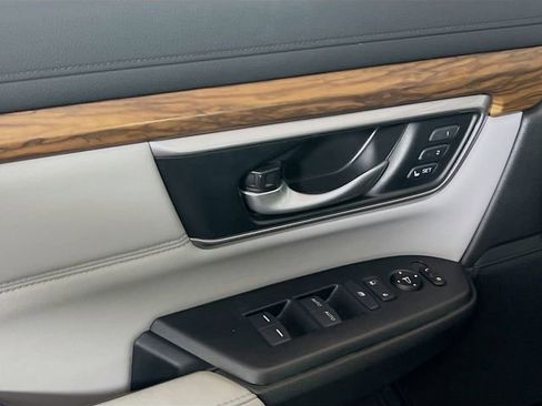 Used 2020 Honda CR-V EX-L image 16