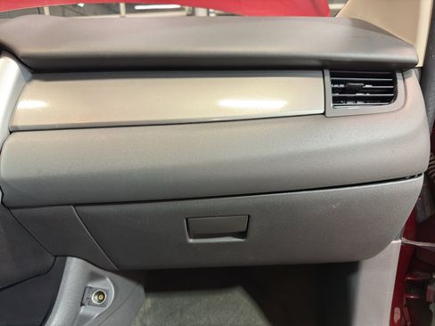 Used 2014 Ford Edge SEL image 22