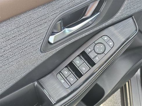 Certified 2023 Nissan Rogue SV image 19