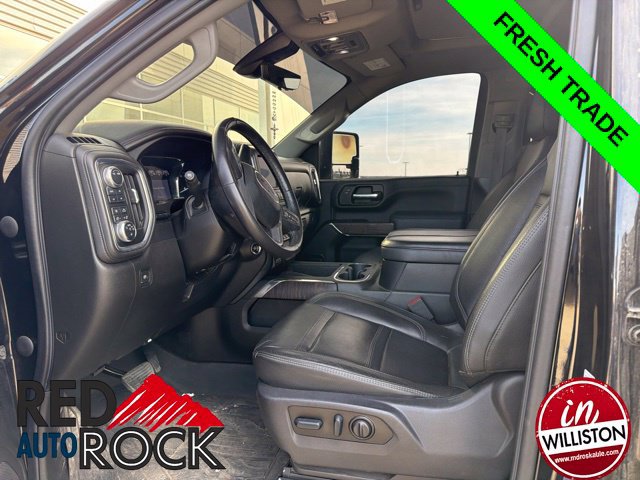 Used 2023 GMC Sierra 3500 Denali w/ Denali Ultimate Package AWD/4WD image 6