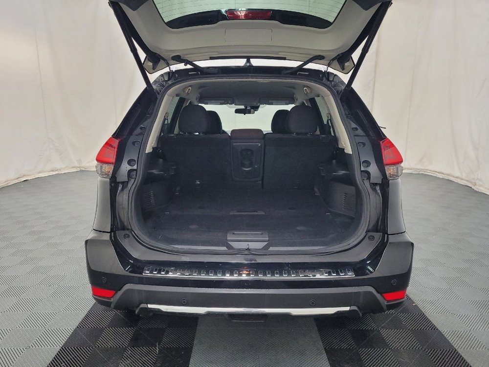 Used 2019 Nissan Rogue SV AWD/4WD image 29