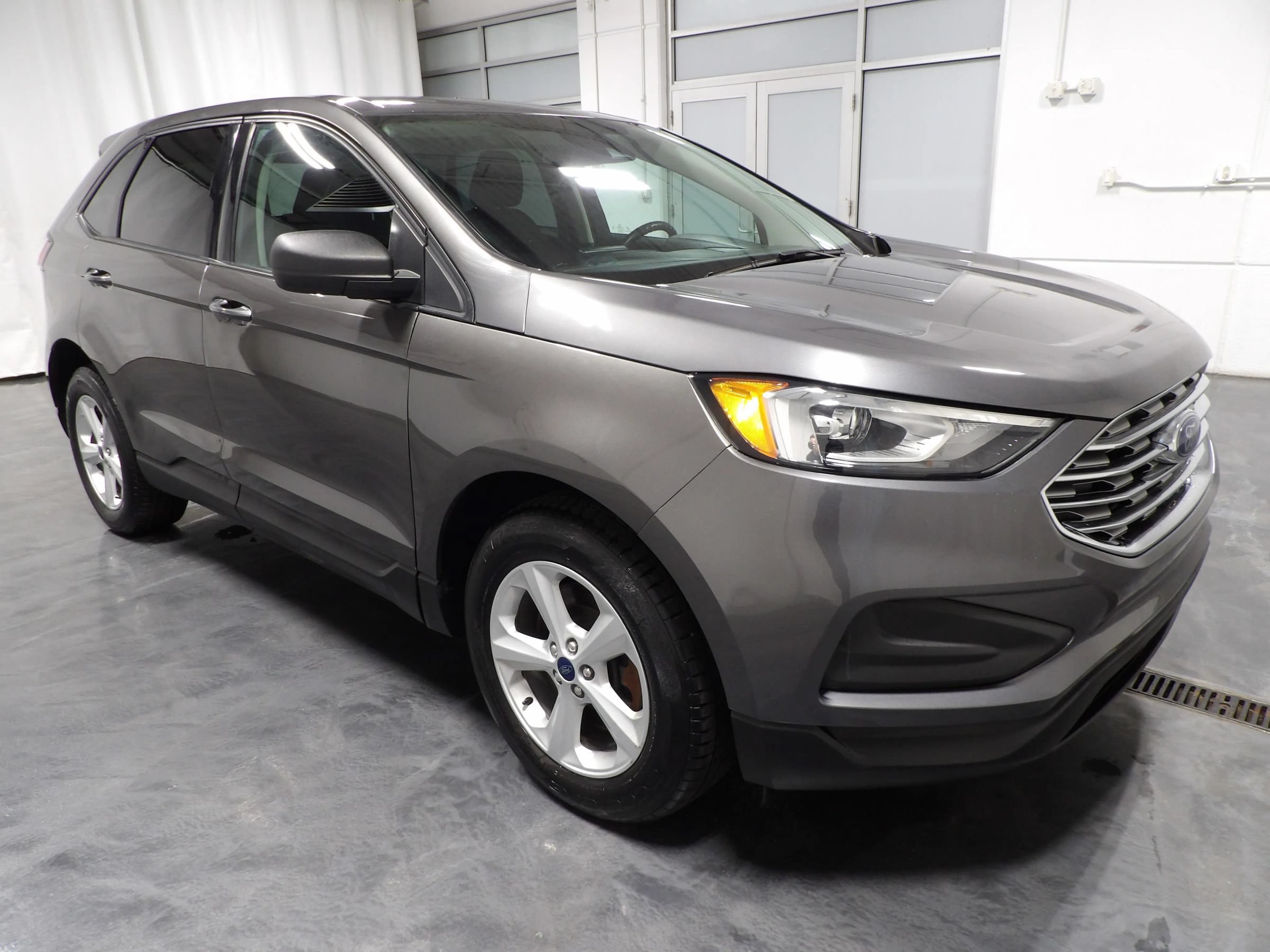 Used 2022 Ford Edge SE AWD/4WD image 2