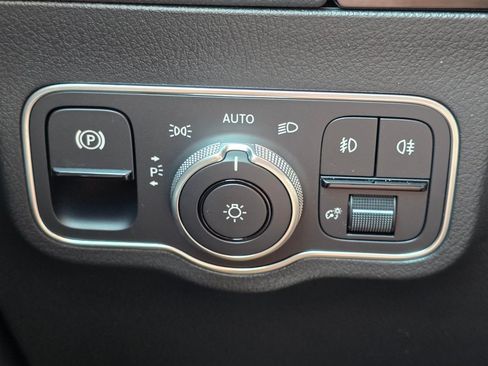 New 2026 Mercedes-Benz GLA 250 4MATIC image 37