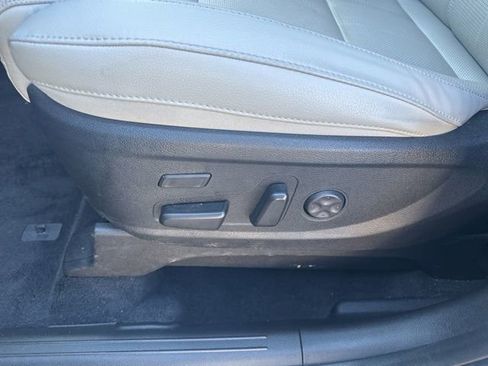 Used 2023 Kia Telluride SX image 9