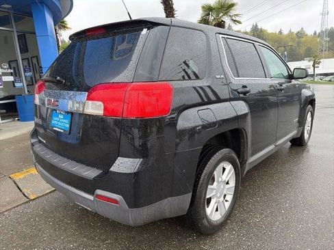 Used 2011 GMC Terrain SLE image 9